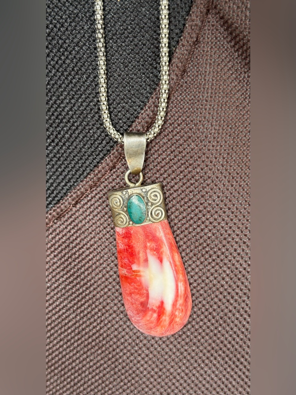 Artisan Red Spiny Oyster Shell & Turquoise Pendant Necklace 22” Unmarked